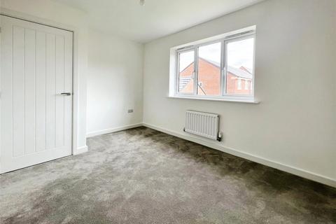 3 bedroom house to rent, Miller Road, Halewood, Liverpool, Merseyside, L26