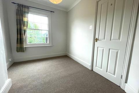 2 bedroom terraced house to rent, Amity Road,  Reading,  RG1