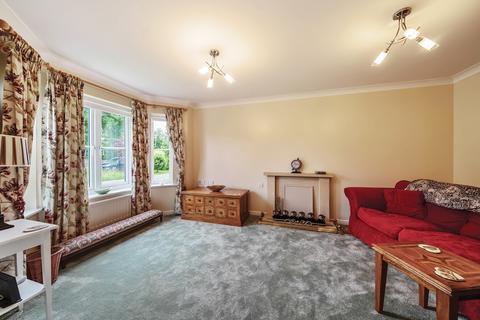 4 bedroom detached house for sale, Shipley Close, Alton, Hampshire, GU34