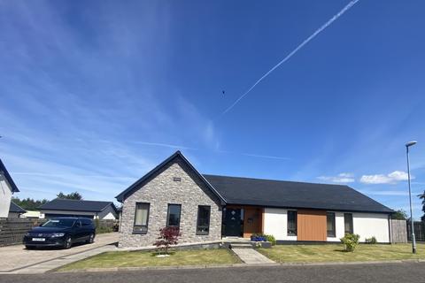 3 bedroom detached bungalow for sale, Little Drumgray Wynd, Greengairs, Airdrie, North Lanarkshire, ML6 7FN