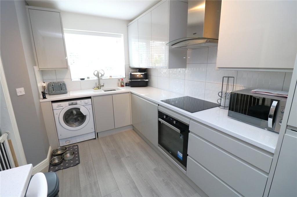 Debdale Lane, Mansfield... 3 bed end of terrace house for sale £162,500