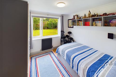 3 bedroom detached house for sale, Reens Crescent, Heamoor, TR18 3HW