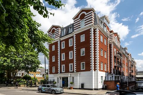 2 bedroom flat for sale, Harewood Avenue, London NW1