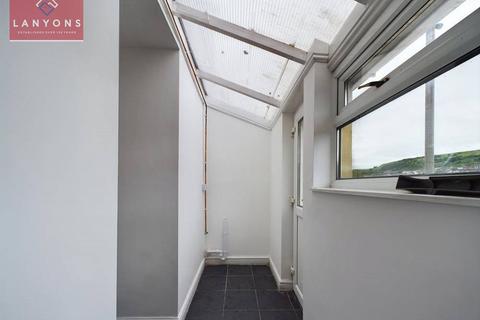 93 Miskin Road, Tonypandy, CF40 2QN
