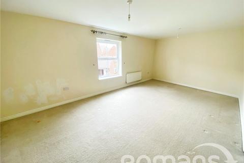 3 bedroom terraced house for sale, Stinsford Crescent, Swindon, Wiltshire
