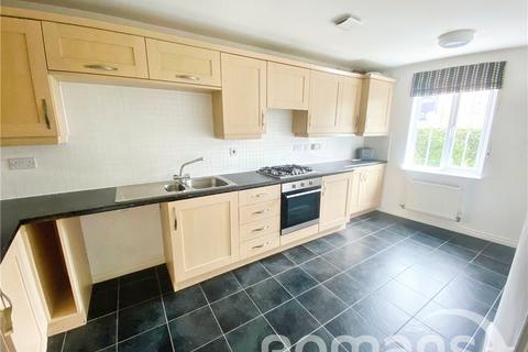 3 bedroom terraced house for sale, Stinsford Crescent, Swindon, Wiltshire