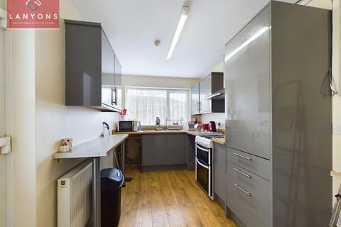 undefined, Kenry Street, Tonypandy, Rhondda Cynon Taf, CF40