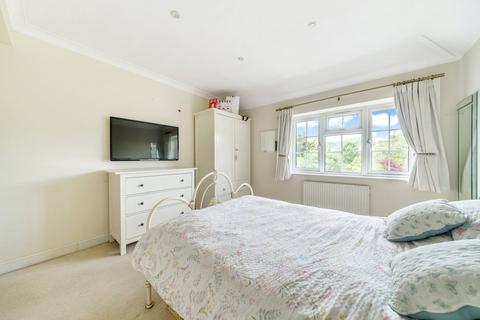 18 Earl Richards Road North, Exeter, EX2 6AG
