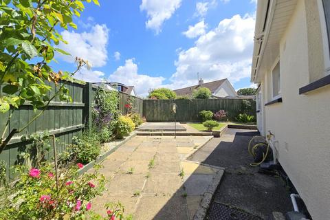 10 Ballards Crescent, West Yelland, Barnstaple, EX31 3EU