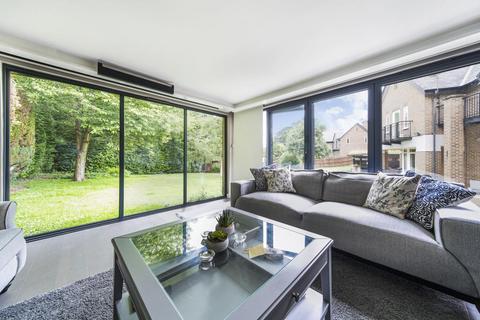 19 Chervil Way, Burghfield Common, Reading, RG7 3YX
