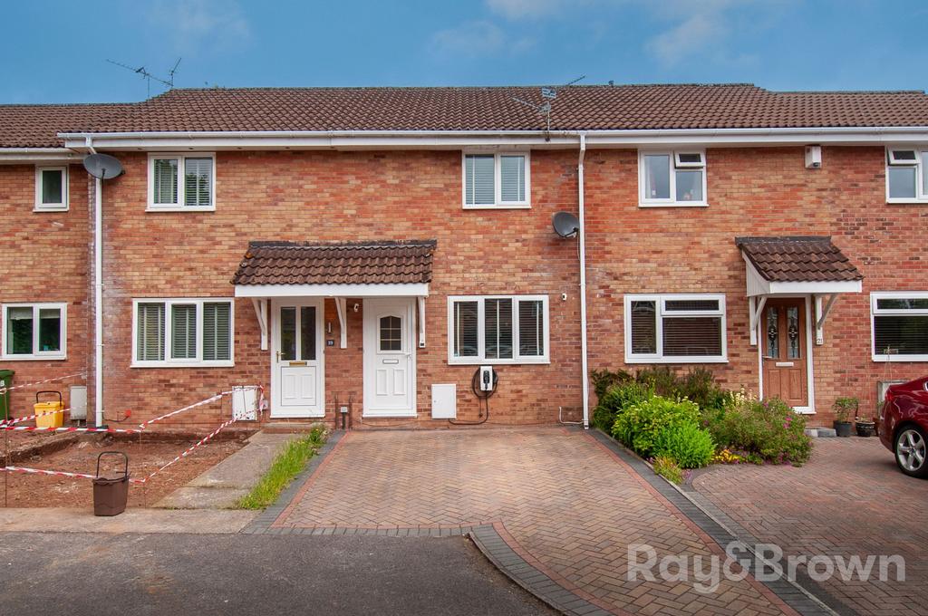Thornhill, Cardiff CF14 2 bed terraced house for sale £245,000