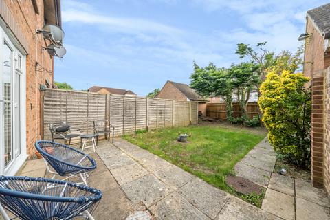 4 bedroom semi-detached house for sale, Warwick Deeping, Ottershaw, Surrey, KT16