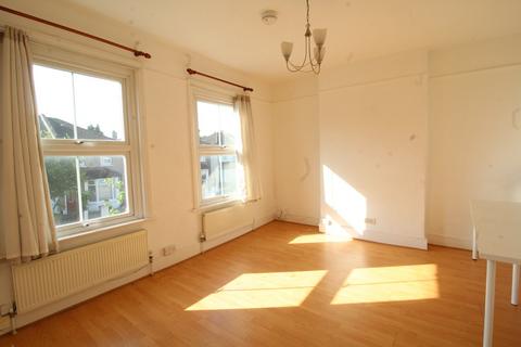 2 bedroom flat to rent, Marion Road, Thornton Heath, CR7
