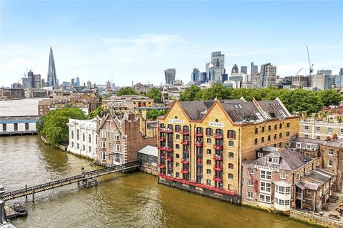 3 bedroom apartment for sale, St Johns Wharf, 104-106 Wapping High Street, E1W