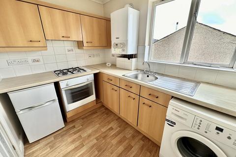 2 bedroom flat to rent, Regency Court, Lancaster LA1