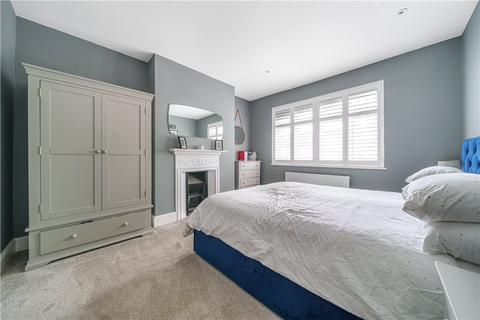214 Meadvale Road, London, W5 1LT
