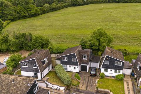 4 bedroom detached house for sale, Wooburn Green