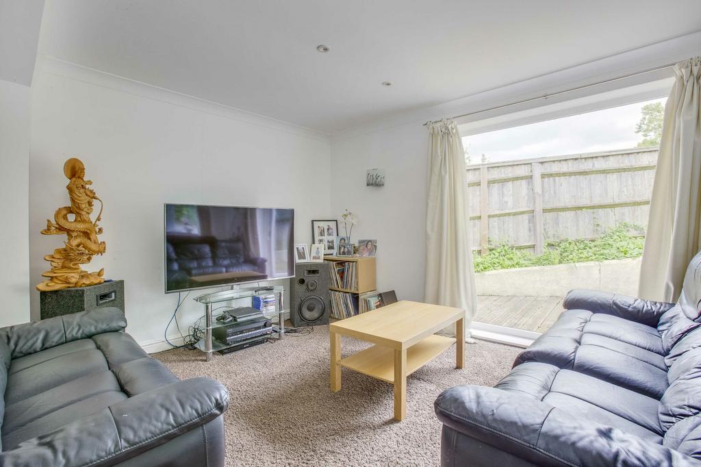 9 Rook Road, HP10 0 PY (LOW RES)-12