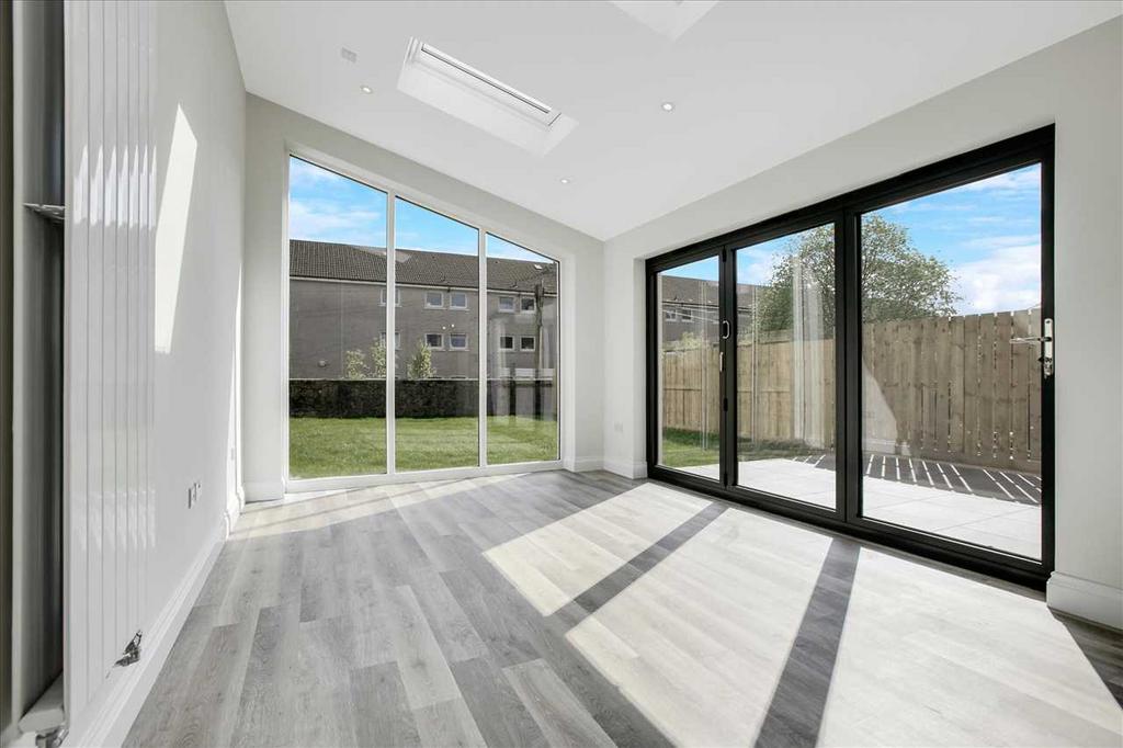 Family/Sun Room