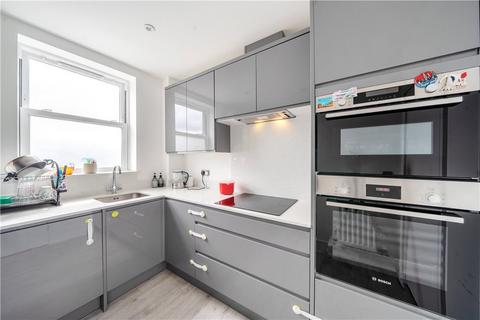 2 bedroom apartment for sale, Lea Bridge Road, Leyton, London