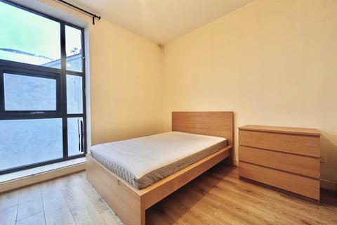 2 bedroom flat to rent, Caxton Road, SW19 8SJ