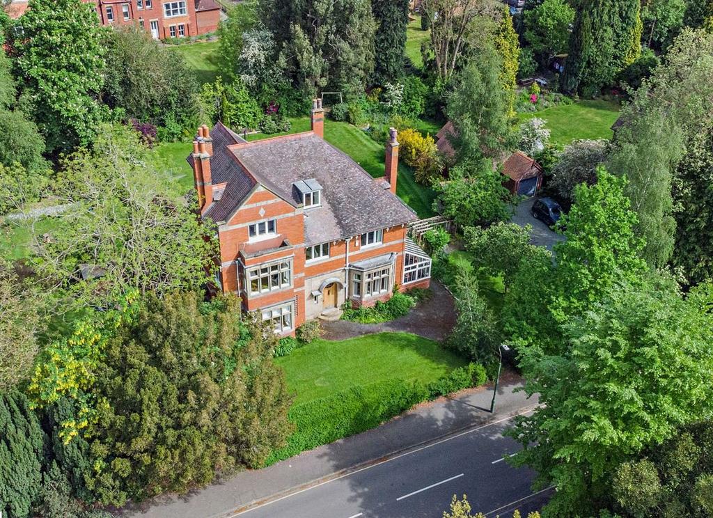 Kennedy Road, Shrewsbury, Shropshire 7 bed detached house for sale £