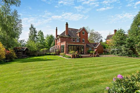 7 bedroom detached house for sale, Kennedy Road, Shrewsbury, Shropshire