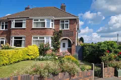 3 bedroom semi-detached house for sale, Heathgate Close, Leicester LE4