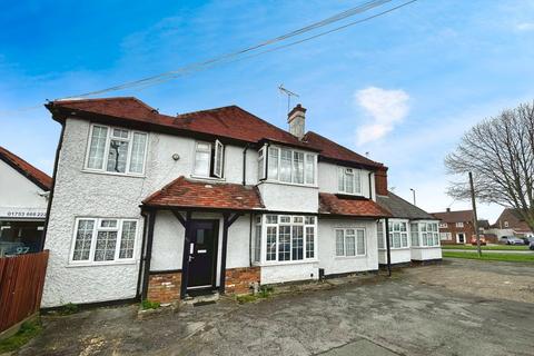 House of multiple occupation to rent, London Road, Langley SL3