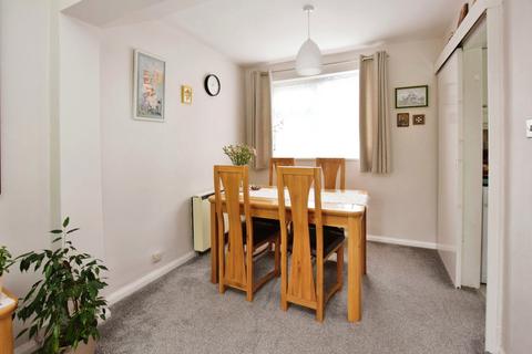 2 bedroom flat for sale, Townfield Gardens, Townfield Road, Altrincham, Greater Manchester, WA14