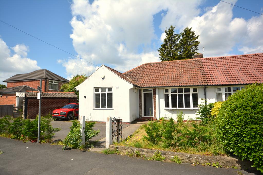 Shakespeare Drive, Cheadle, SK8 2BZ 3 bed semidetached bungalow for