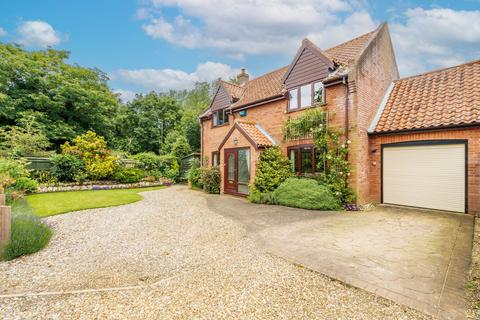 Stoneleigh Blacksmiths Close, Wood Norton, Dereham, NR20 5UA