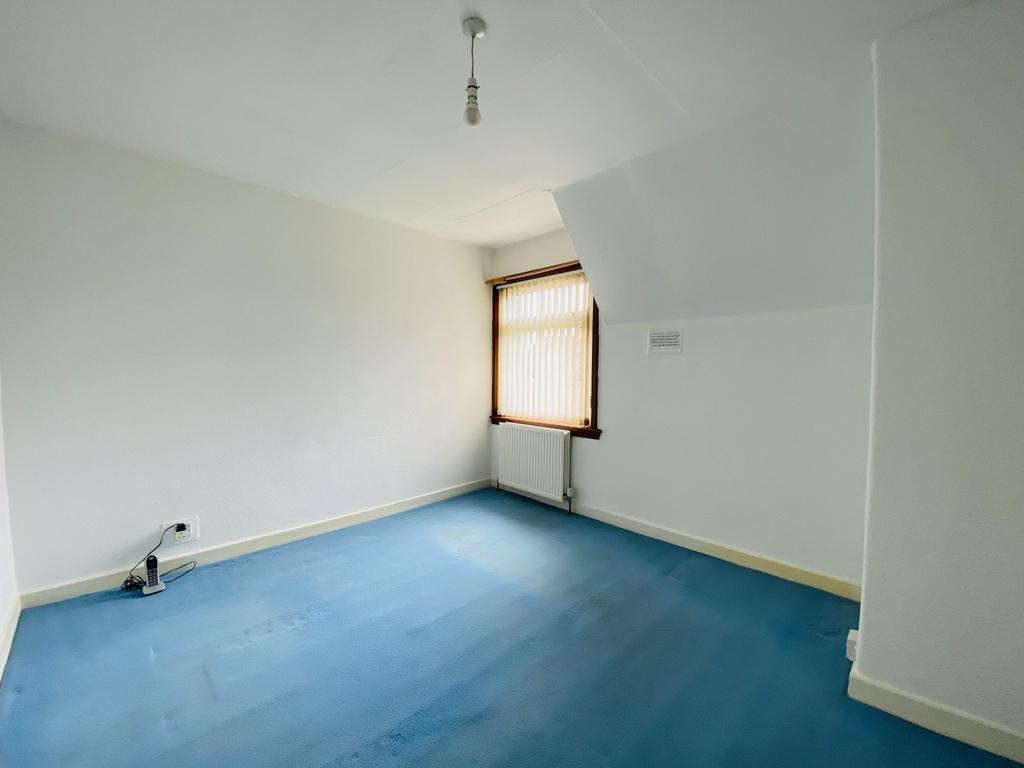 38 Ashfield Drive, Summerville, DG2 9 BP - Braidwoo