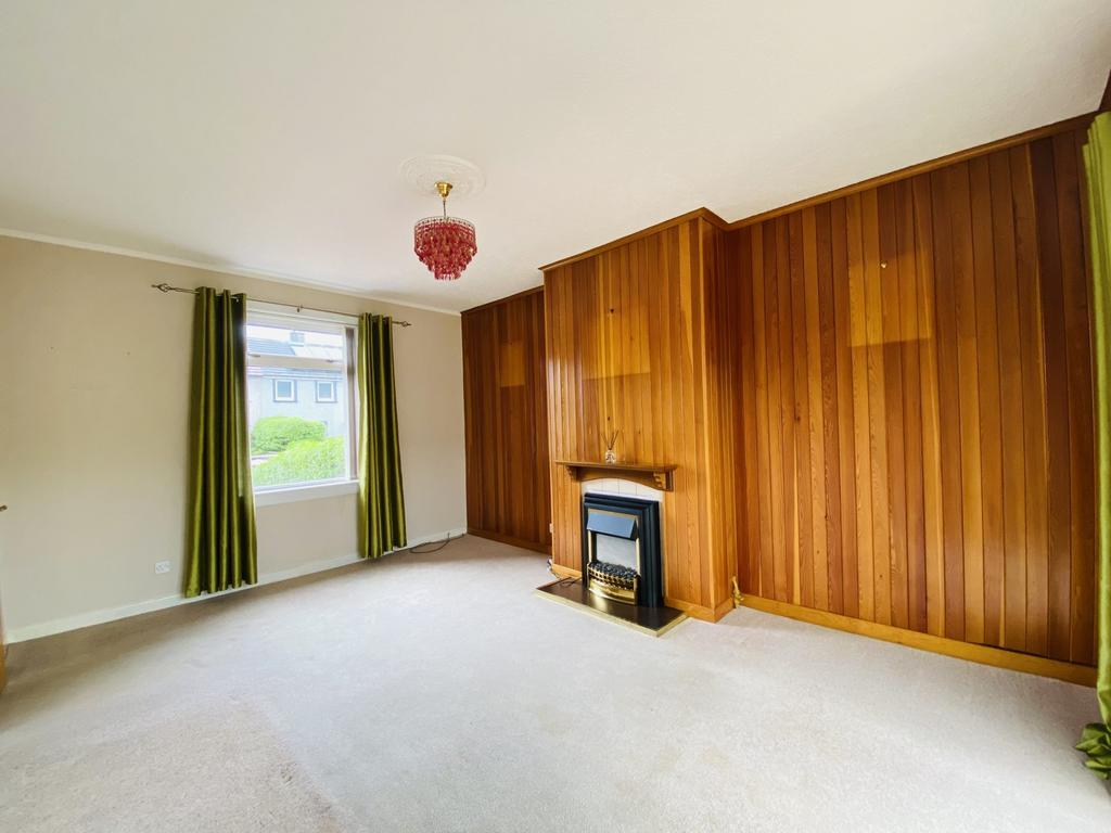 38 Ashfield Drive, Summerville, DG2 9 BP - Braidwoo