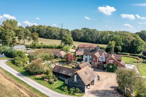 6 bedroom detached house for sale, Tanyard Lane, Staplefield, Haywards Heath, West Sussex, RH17