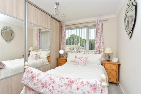3 bedroom end of terrace house for sale, Rycaut Close, Parkwood, Gillingham, Kent