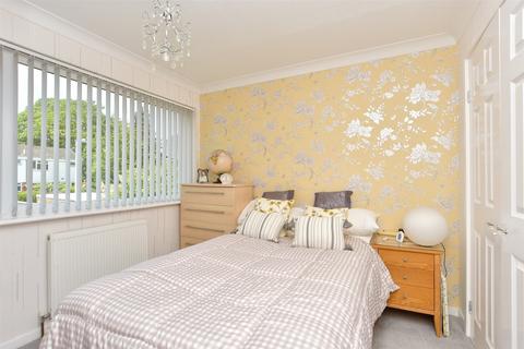 3 bedroom end of terrace house for sale, Rycaut Close, Parkwood, Gillingham, Kent
