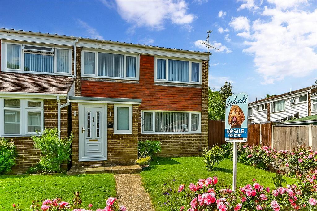 Rycaut Close, Parkwood, Gillingham, Kent 3 bed end of terrace house for