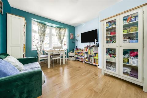 2a Barnard Gardens, New Malden, KT3 6QG