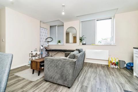 1 bedroom apartment for sale, Goodiers Drive, Salford M5