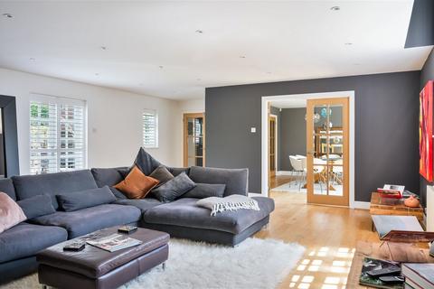 5 bedroom barn conversion for sale, Coopers Hill Road, Redhill RH1