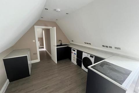 3 bedroom apartment to rent, High Wycombe,  Buckinghamshire,  HP13