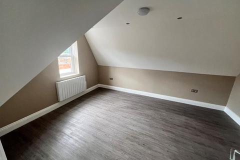 3 bedroom apartment to rent, High Wycombe,  Buckinghamshire,  HP13
