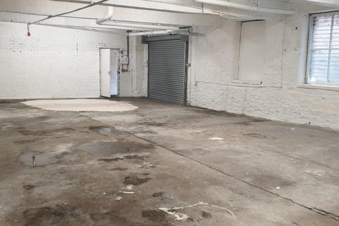 Garage to rent, Keighley, BD21