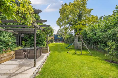 1 Winterdown Road, Esher, KT10 8LJ