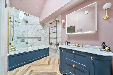 1 Winterdown Road, Esher, KT10 8LJ