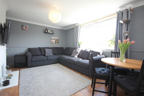 43/4, Firrhill Drive, Edinburgh, EH13 9ES