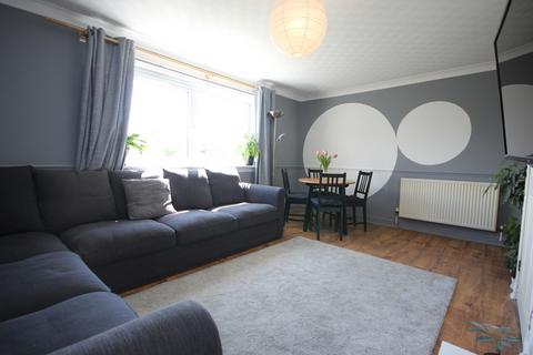 43/4, Firrhill Drive, Edinburgh, EH13 9ES