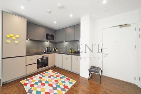 1 bedroom apartment for sale, Kingwood Apartments, Waterline Way, SE8