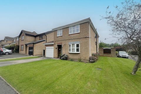 4 bedroom detached house for sale, Lloyds Drive, Low Moor, Bradford, BD12